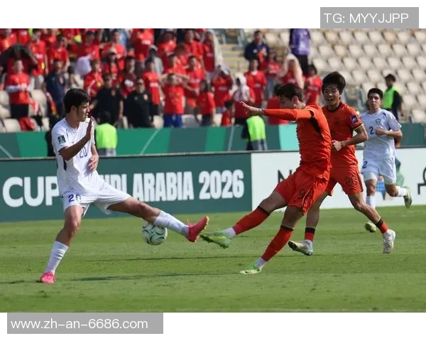 韩国U23队迎战吉尔吉斯坦U23队争夺亚洲青年足球赛晋级资格